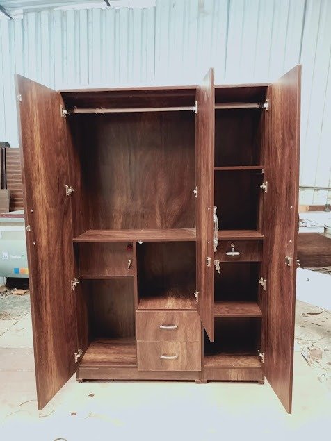 Wardrobe available under flexible rental plans